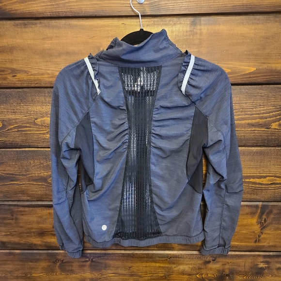 Lululemon Jacket - Picture 6 of 6